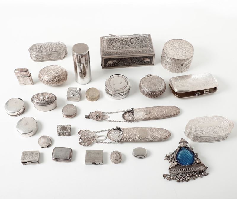 Gruppo di scatole in argento. Varie manifatture del XX secolo  - Asta Argenti | Cambi Time - Cambi Casa d'Aste