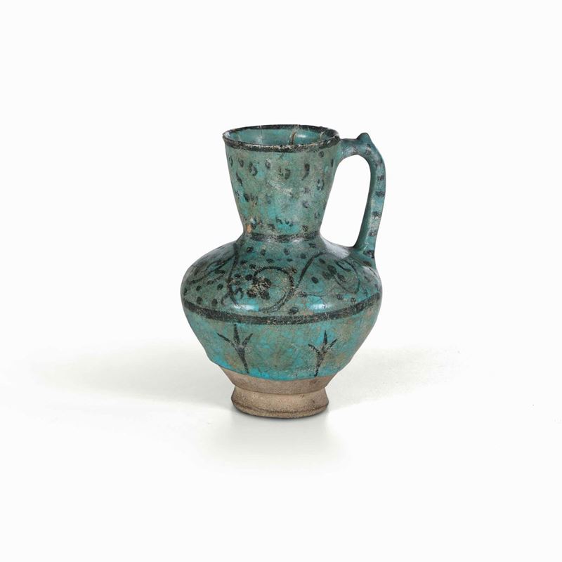 Piccola brocca Persia (Iran), XIII secolo   - Asta Maioliche e Porcellane - Cambi Casa d'Aste