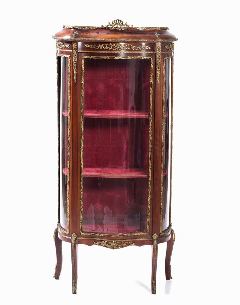 Vetrina lastronata con applicazioni in bronzo. XX secolo  - Auction Antique June | Cambi Time - Cambi Casa d'Aste