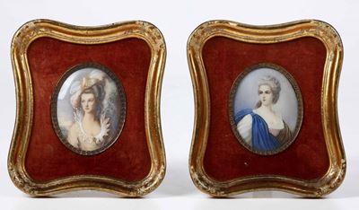 Ritratti di gentildonne, due miniature, XIX secolo
