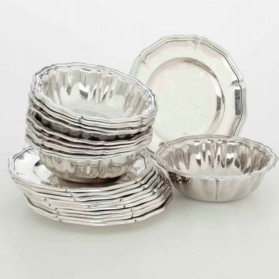 Dodici Coppette Lavadita con Undici Piattini in Argento. Argenteria Italiana del XX Secolo. Argen...