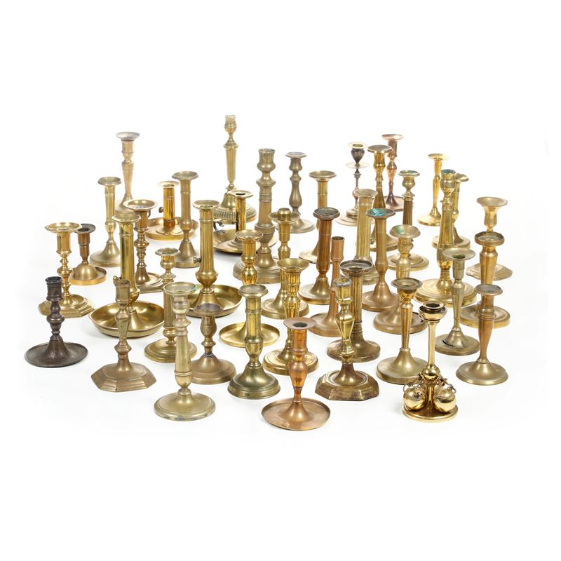 Lotto di candelieri in ottone  - Auction Antiques - Cambi Casa d'Aste