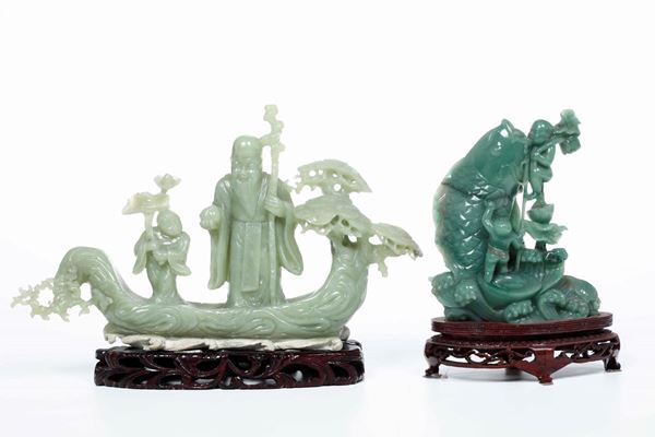 Due gruppi scolpiti in avventurina e giadeite, Cina, XX secolo