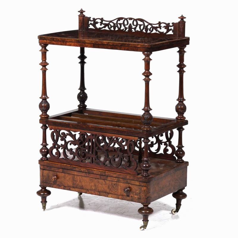 Etagere in legno intagliato e lastronato in radica. XIX secolo  - Auction Antique April | Cambi Time - Cambi Casa d'Aste