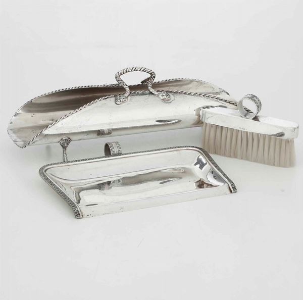 Porta grissini e raccogli briciole in argento. Argenteria italiana del XX secolo, argentieri differenti