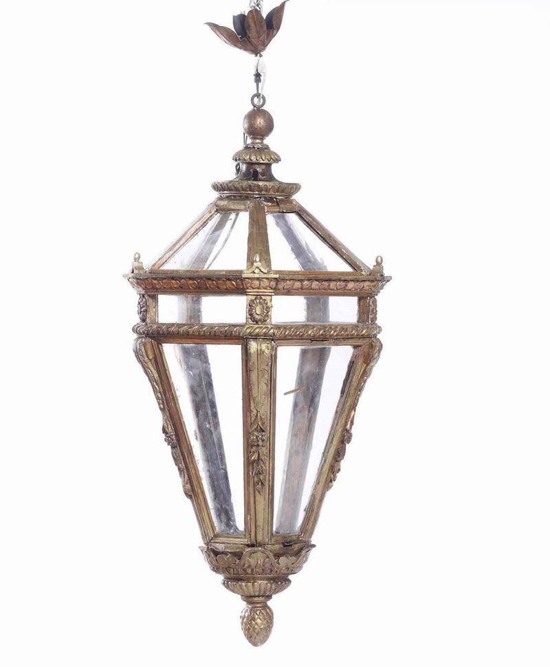 Lanterna in legno intagliato e dorato, XIX secolo  - Auction Italian Mansions - Cambi Casa d'Aste