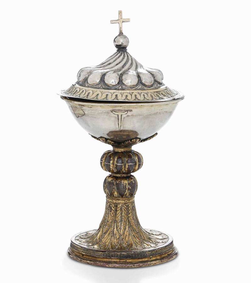 A copper and silver ciborium, Italy, 1500s  - Auction Sculpture and Works of Art - Cambi Casa d'Aste