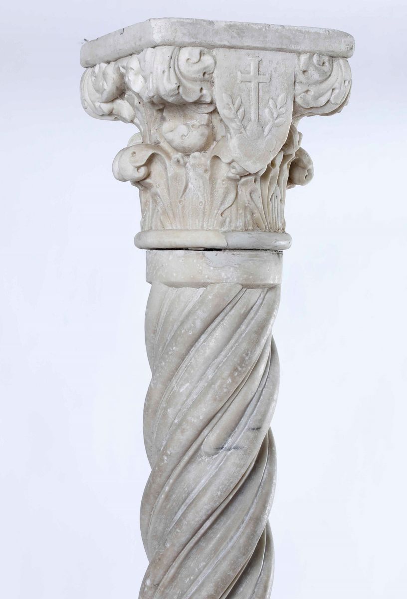 Coppia di Colonne. Arte Gotica del XIV-XV Secolo