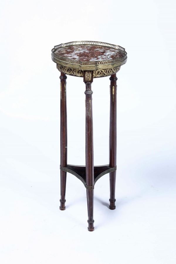 Tavolino gueridon. XIX-XX secolo