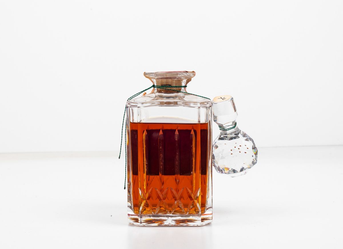 Glenlossie, Rare Highland Malt Scotch Whisky 16 Years Old Decanter
