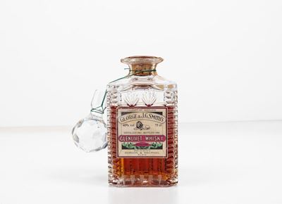 Glenlivet, George & J.g. Smith's, Gordon & Macphail Whisky Decanter