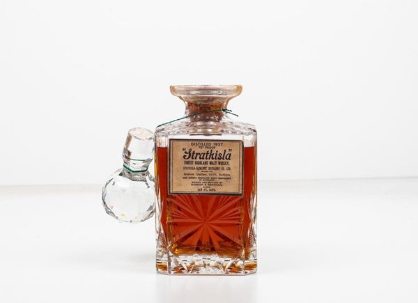Strathisla, Gordon & Macphail, Finest Highland Malt Whisky Decanter