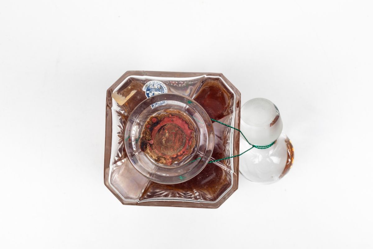 Bowmore, Prestonfield House Morrison, Single Malt Scotch Whisky 10 Years Old Decanter