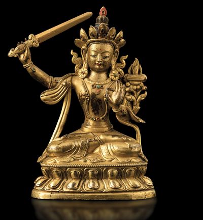 Figura di Manjushri Seduta su Doppio Fiore di Loto in Bronzo Dorato, Innesti di Pietre Dure, Cina...