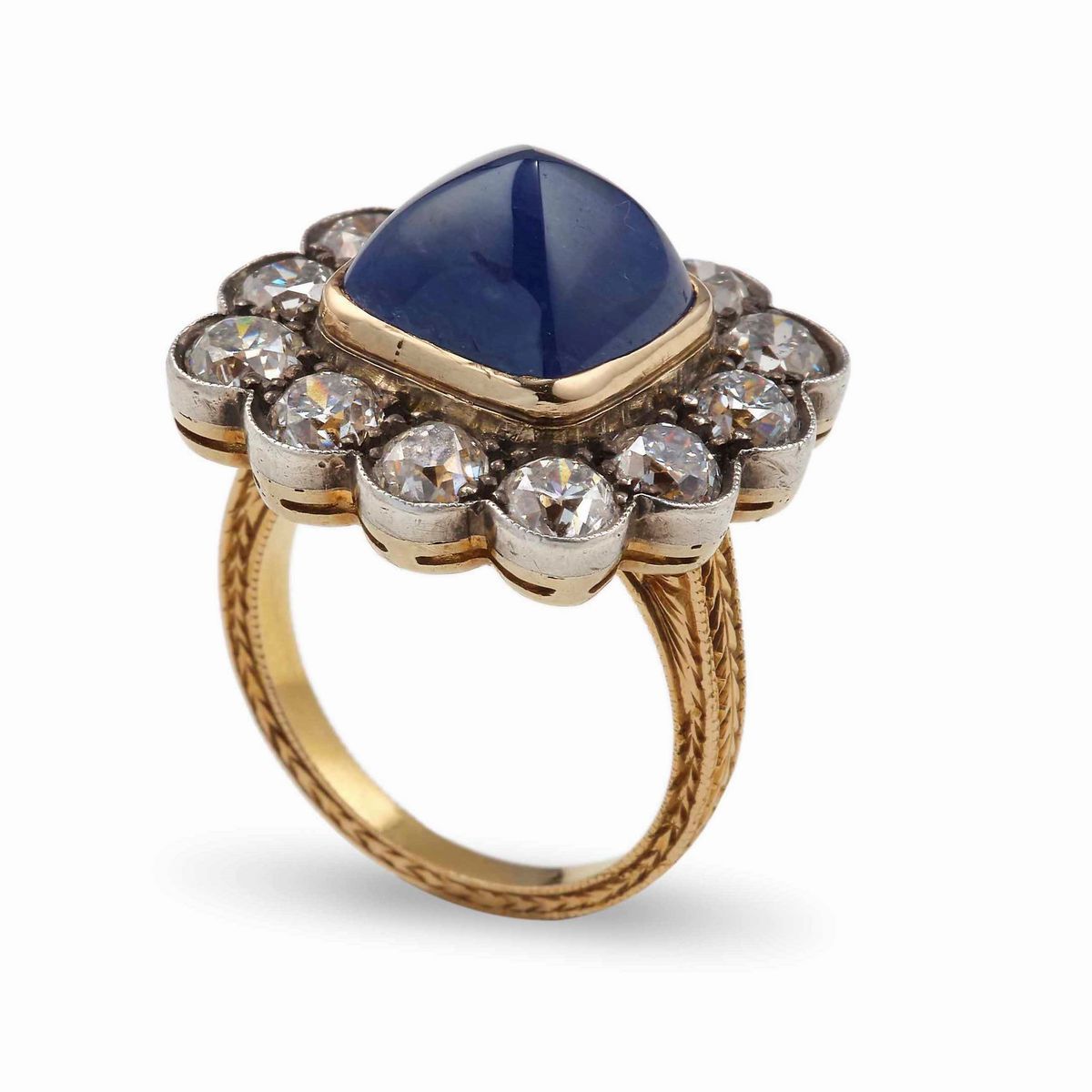 Anello con Zaffiro Burma Taglio Cabochon di Ct 11.83