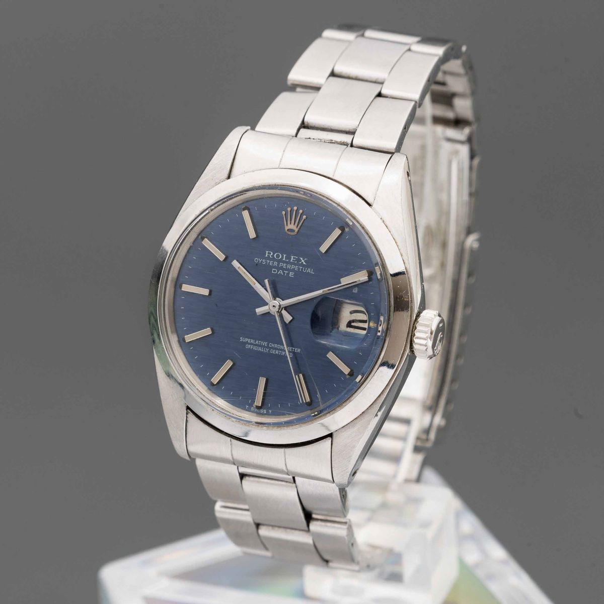 Rolex - Date Ref 1500 in Acciaio Automatico con Datario, Quadrante Blu Denim, Indici a Bastone e ...