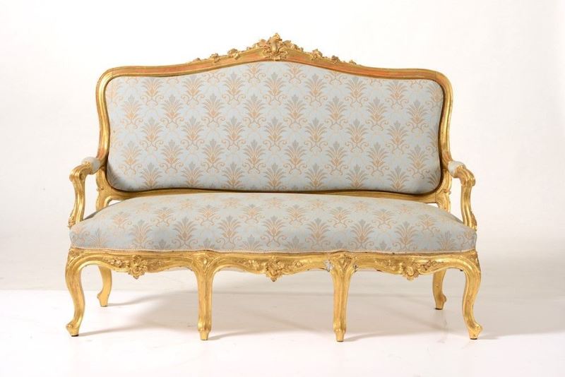 Divano in legno intagliato e dorato. XIX secolo  - Asta Dimore Italiane - Cambi Casa d'Aste