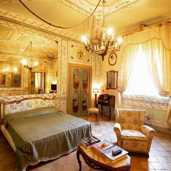 Weekend in suite a Palazzo delle 100 finestre (AN)