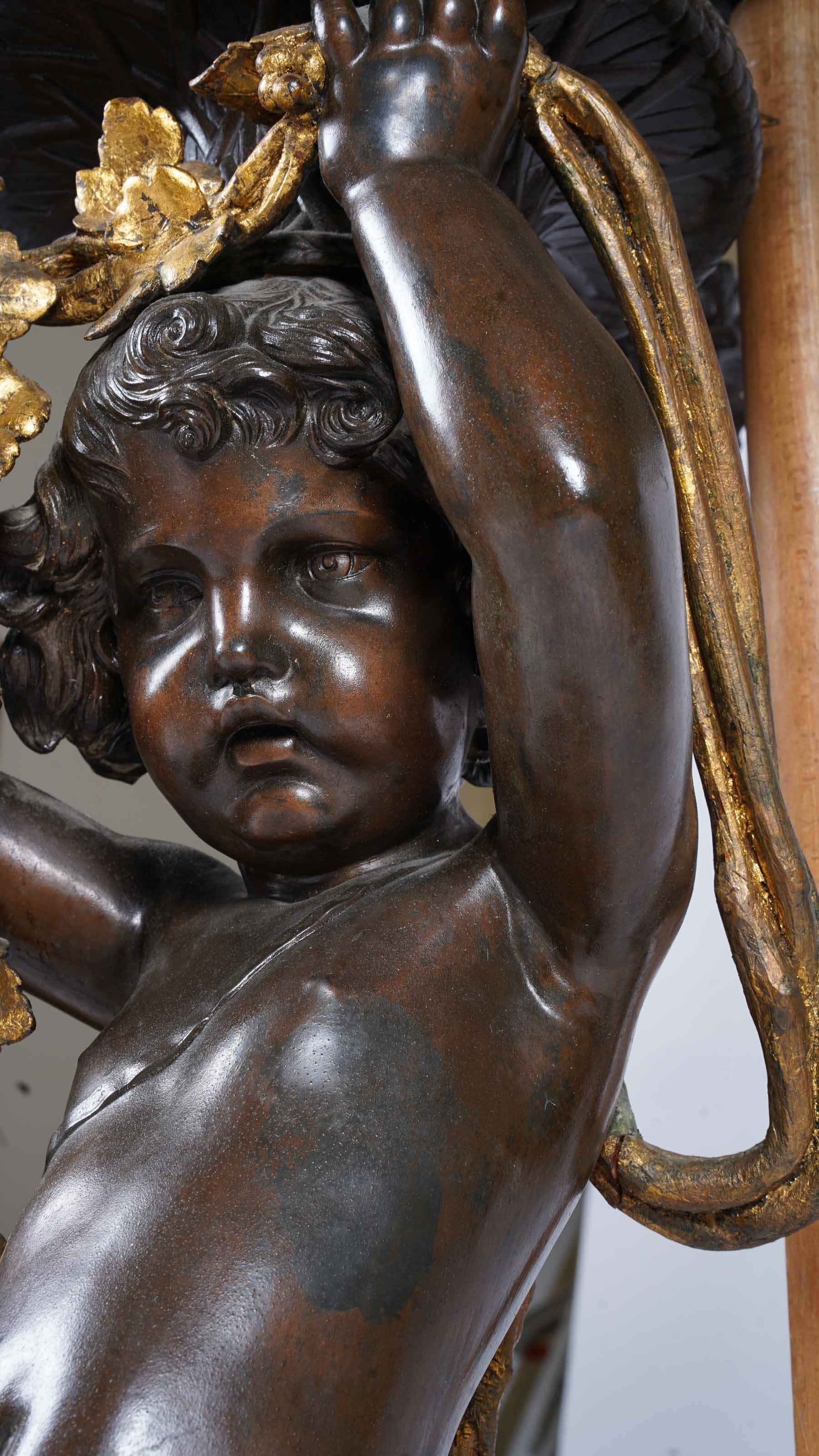 Grande Candelabro in Bronzo Patinato. XX Secolo