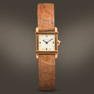 Cartier - Tank Chinoise Lady in Oro 18k Carica Manuale con Quadrante Bianco Numeri Arabi con Depl...