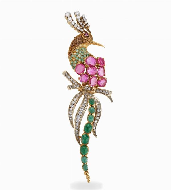 Spilla "Uccello del Paradiso" con rubini, smeraldi e diamanti