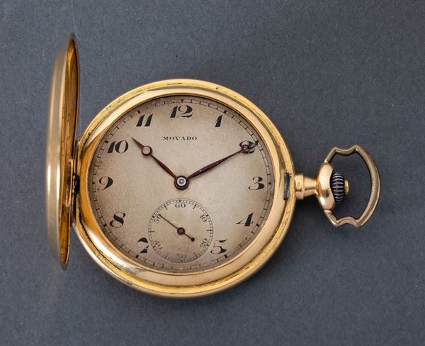 Movado Grand Prix, orologio da tasca, 1910 circa, cassa savonette in oro 18 kt, diametro 48 mm, quadrante in metallo smaltato, movimento con scappamento ad ancora. ( manca il vetro sotto cassa )