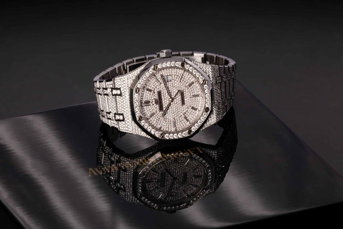 Audemars Piguet - Royal Oak 15400st con Pavè di Diamanti Incastonati su Cassa Bracciale e Quadran...