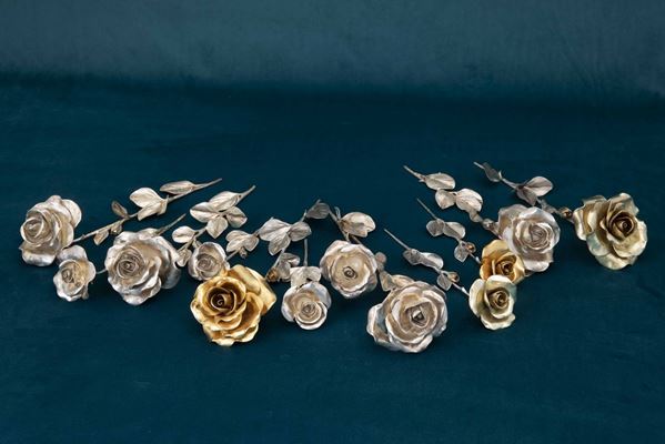 Collezione di undici rami di rose in argento e vermeille. Argenteria artistica del XX secolo, Boggiali,  [..]