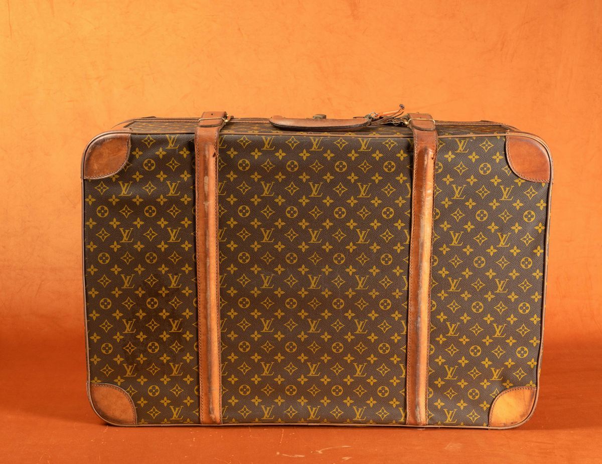 Louis Vuitton, Francia, XX Secolo