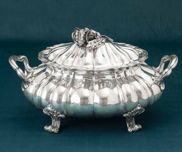 A silver soup tureen, Italy, 20th century