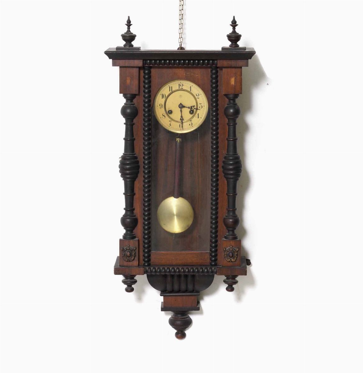 Lotto di Due Orologi da Parete in Legno, Inizio XX Secolo