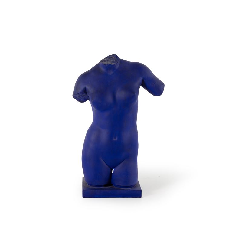 Francesco De Molfetta : Klein Yves (Omaggio a)  (2009)  - scultura in plastica - Auction Modern Sculptures and Artist's Multiples - Cambi Casa d'Aste