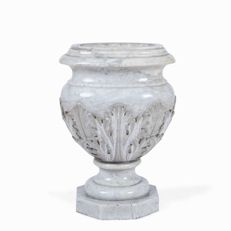 Vaso in marmo. Prima metà XIX secolo  - Auction Italian Mansions - Cambi Casa d'Aste
