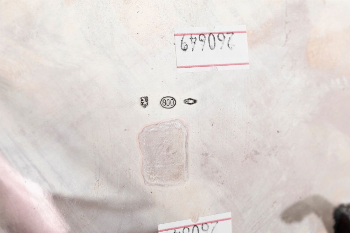 Due Cestini Diversi in Argento. Argenteria Italiana del XX Secolo, Argentieri Differenti