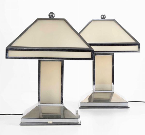 Coppia di lampade in metallo e plexiglass