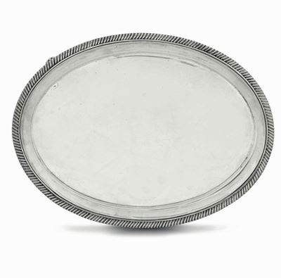 Salver. Argento Fuso, Sbalzato e Cesellato. Marchi della Città di Londra per L’anno 1777 e Dell’a...