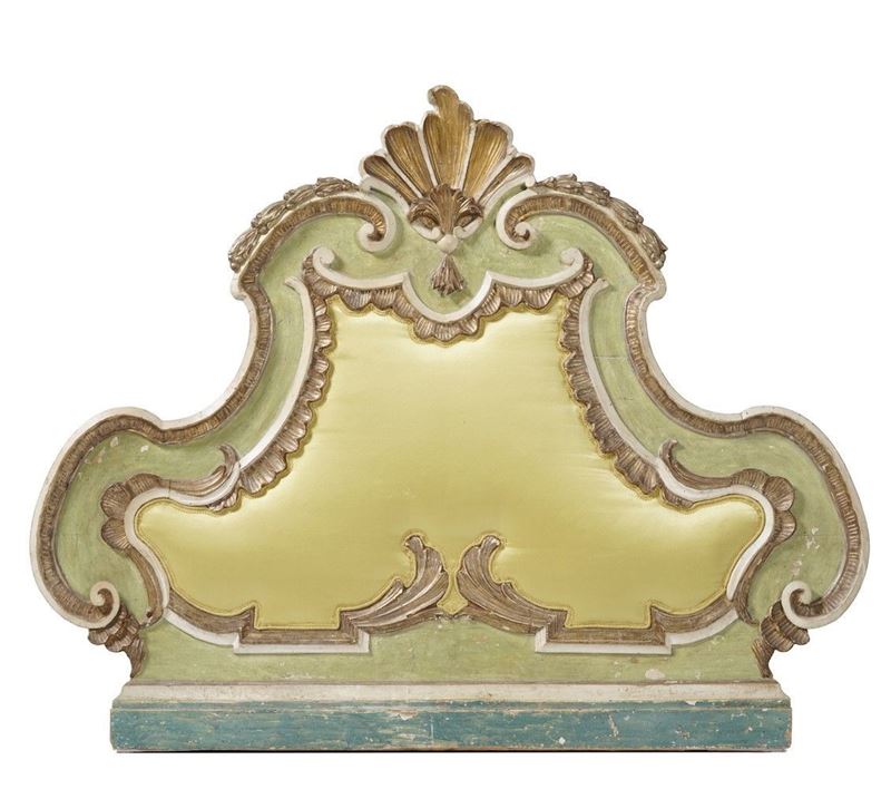 Testiera sagomata, XIX secolo  - Auction Antique July | Cambi Time - Cambi Casa d'Aste