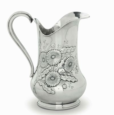 Brocca. Argento Fuso, Sagomato e Cesellato. Argenteria Artistica Milanese del XX Secolo. Argentie...