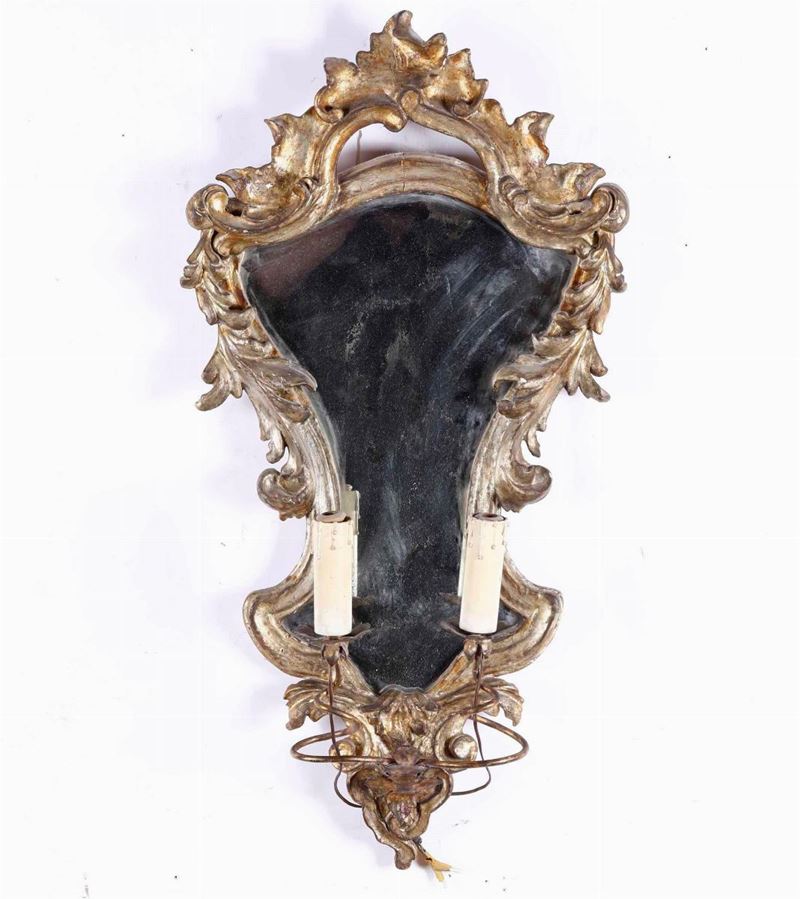 Applique in legno intagliato e dorato a due luci. XIX secolo  - Auction Antique July | Cambi Time - Cambi Casa d'Aste