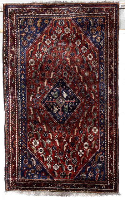 Tappeto Afshar, sud Persia, inizio XX secolo, dimensioni 257 x 155 cm