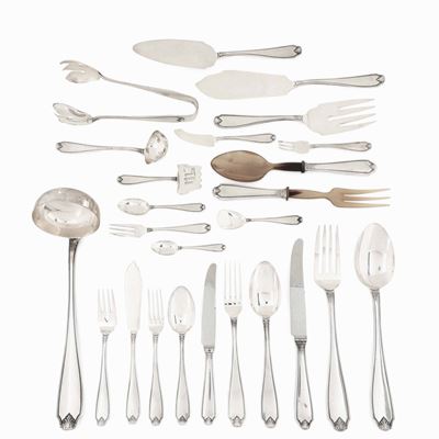 Servizio di Posate in Argento Fuso e Cesellato. Argenteria Italiana del XX Secolo. Argentiere Cle...