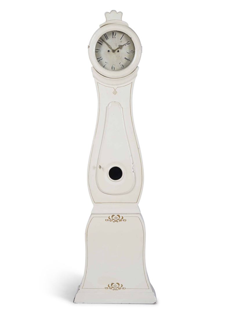 Orologio a pendolo con cassa in legno laccato  - Auction Pendulum and clocks - Cambi Casa d'Aste