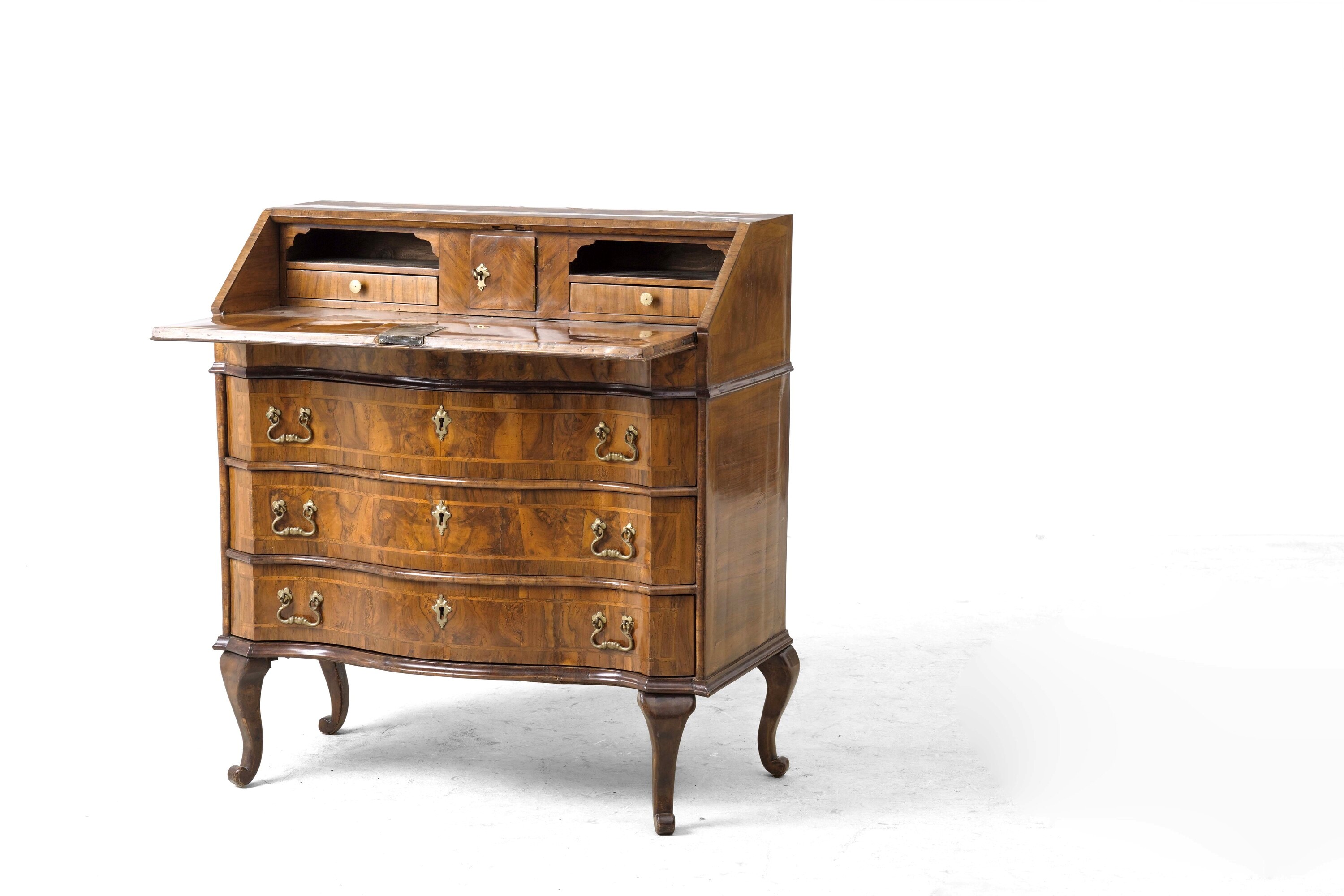 Ribalta lastronata e filettata. XVIII secolo