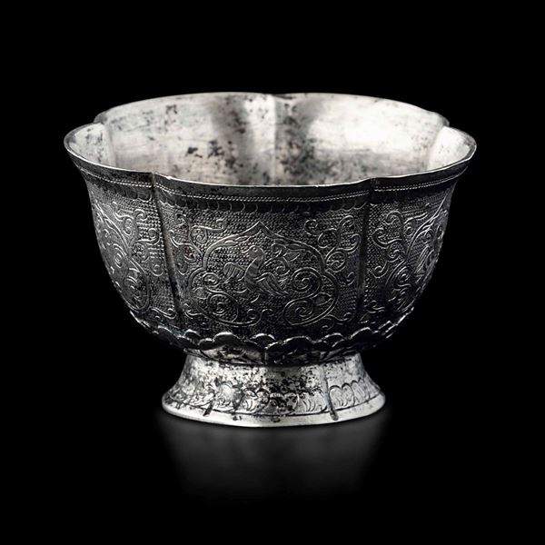 A small silver bowl, China, Qing Dynasty