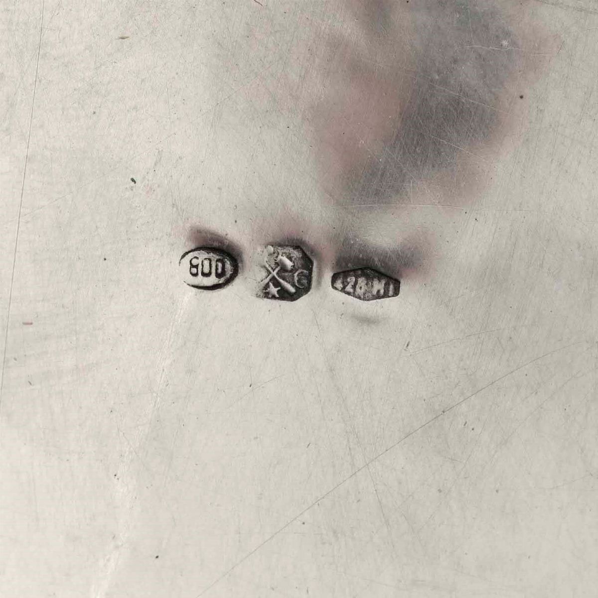 Centrotavola. Argento Fuso e Sagomato. Argenteria Milanese del XX Secolo.