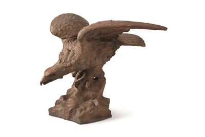 Grande Scultura in Terracotta Raffigurante Aquila, XX Secolo