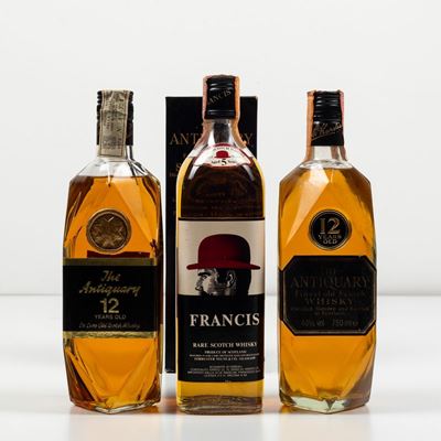 The Antiquary, De Luxe Old Scotch Whisky 12 Years Oldthe Antiquary, Finest Old Scotch Whisky 12 Y...