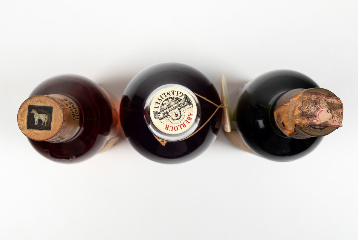 White Horse Distillers, Scotch Whiskyaberlour Glenlivet, Single Highland Malt Scotch Whisky 12 Ye...