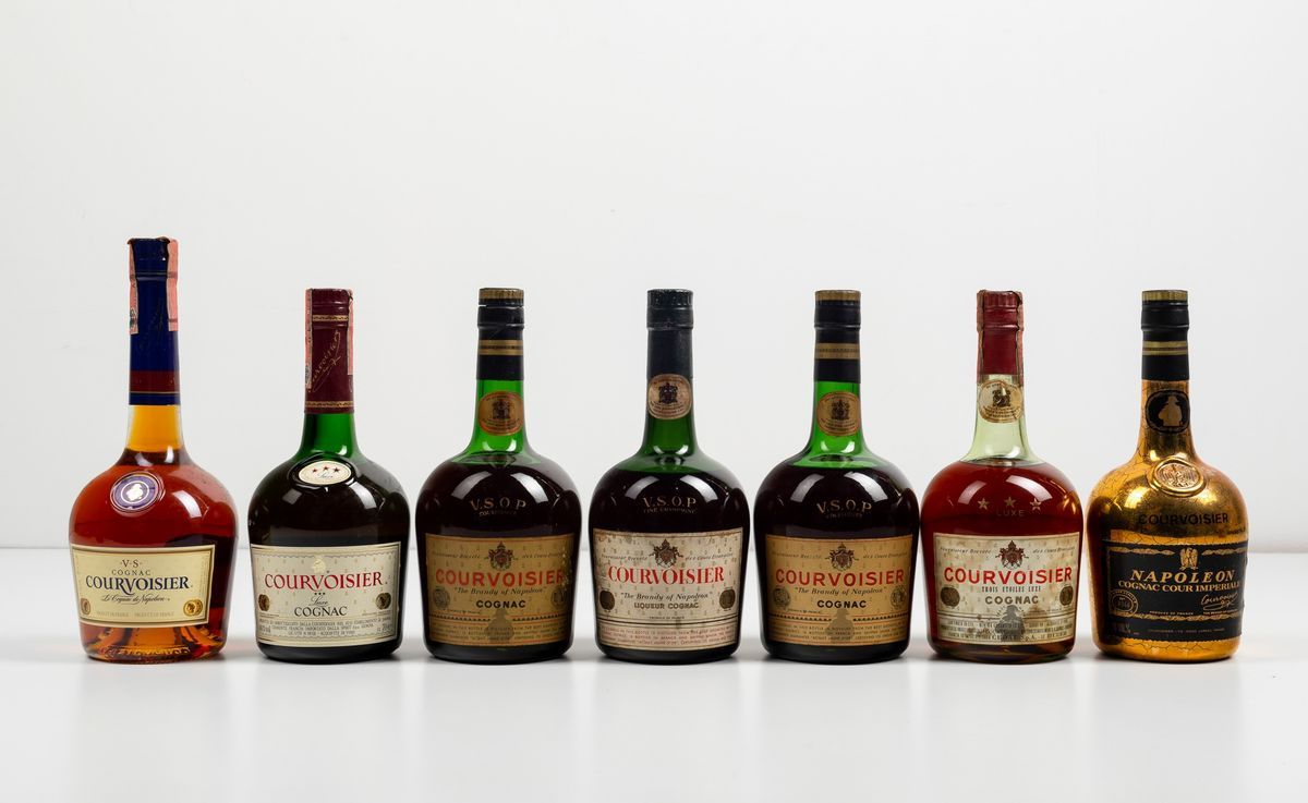 Courvoisier, Cognac Napoleon Cour Imperiale Nombre Limitè Courvoisier, Cognac V.s.o.p.courvoisier...
