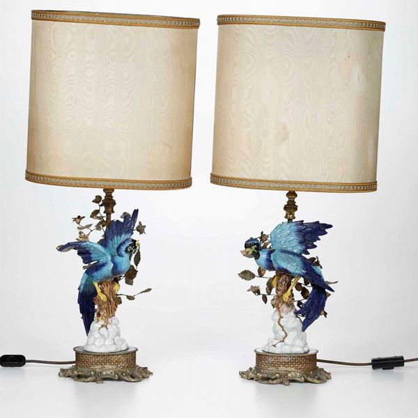 Coppia di figure di uccelli del paradiso montati a lampada Probabilmente Francia, XX secolo